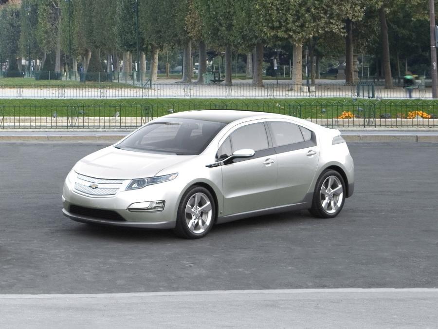  Chevrolet Volt Production Show Car 2011 года  (фото 30 из 55)